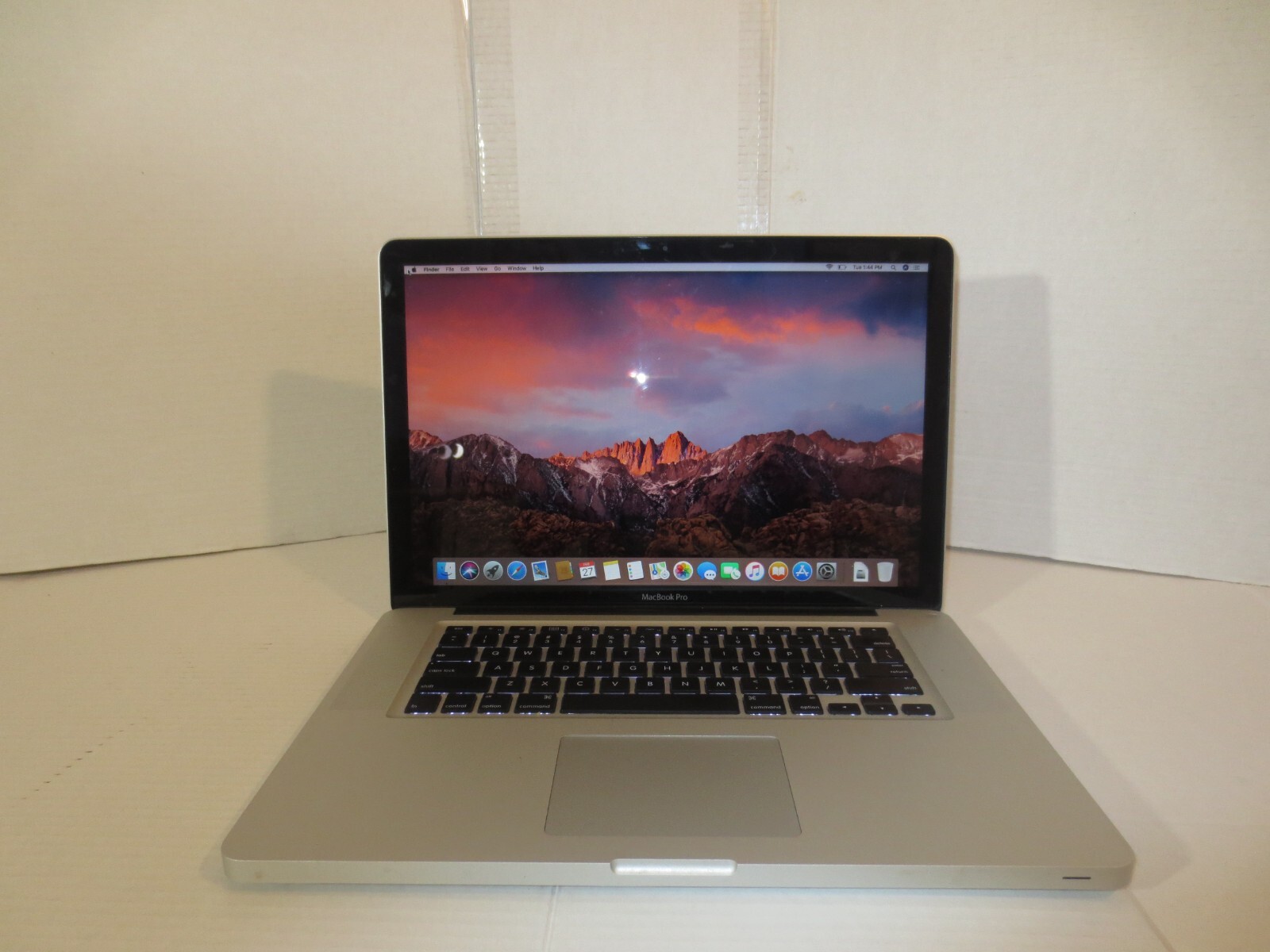 MacBook Pro 13inch Mid 2010 2.53GHz Intel Core 2 Duo Office2019