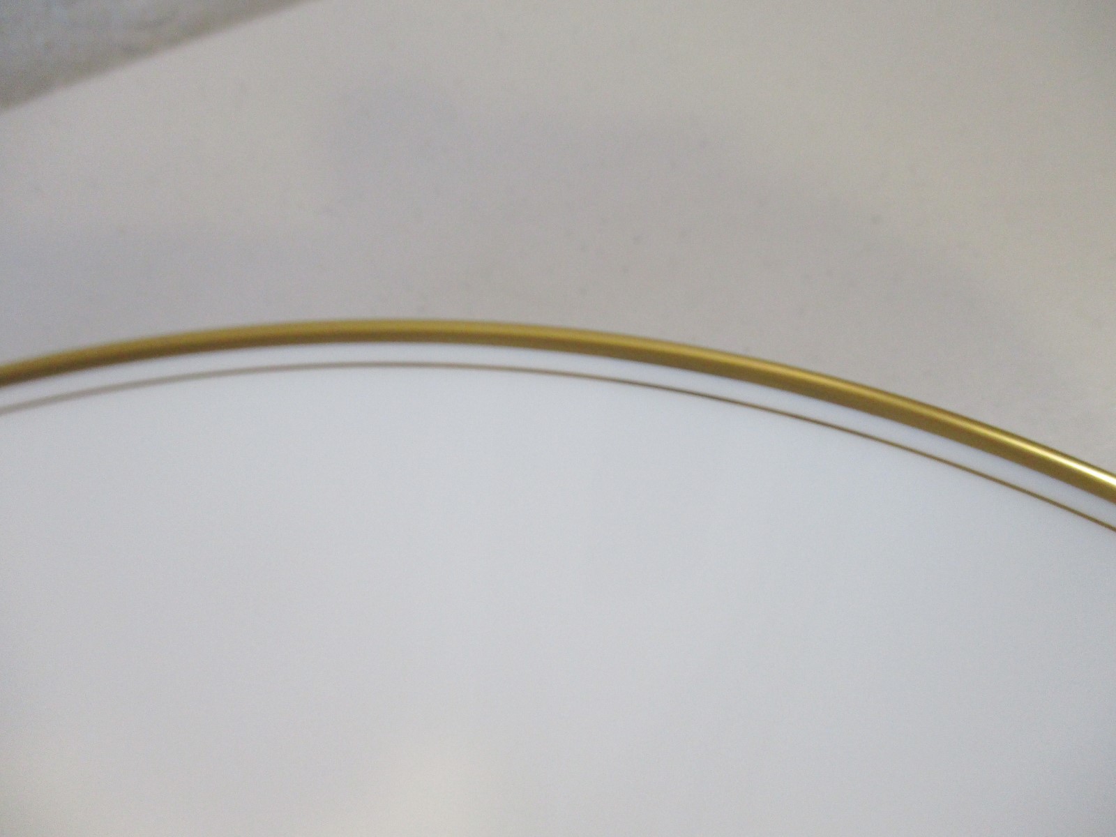 Mikasa Vassar 108 Oval Serving Platter 15 1/8