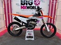 KTM SXF 250 2024 - BRAND NEW ZERO HOURS 