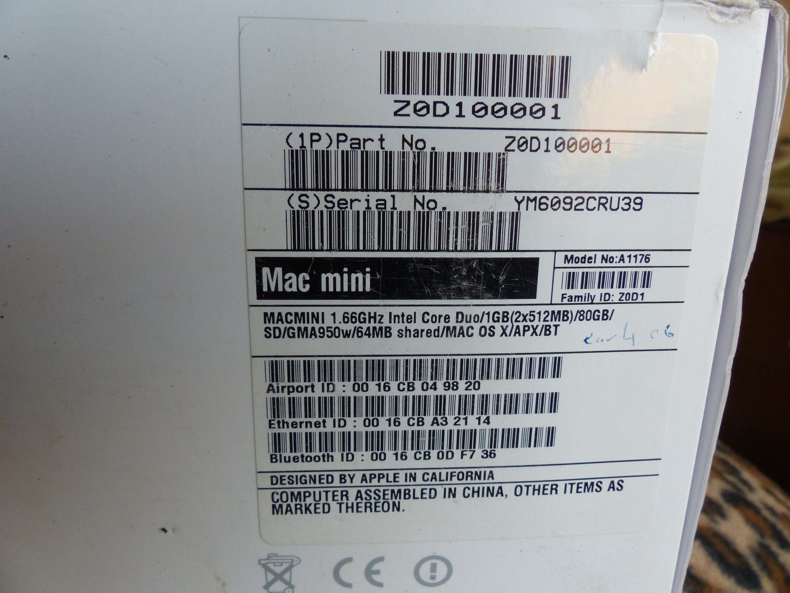 Apple Mac Mini 1.66GHz Core Duo 80GB with box