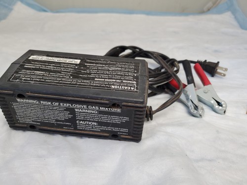 DD143MICROACE【♯013】 DieHard 71219 6/12V Shelf Smart Battery Charger and 2A