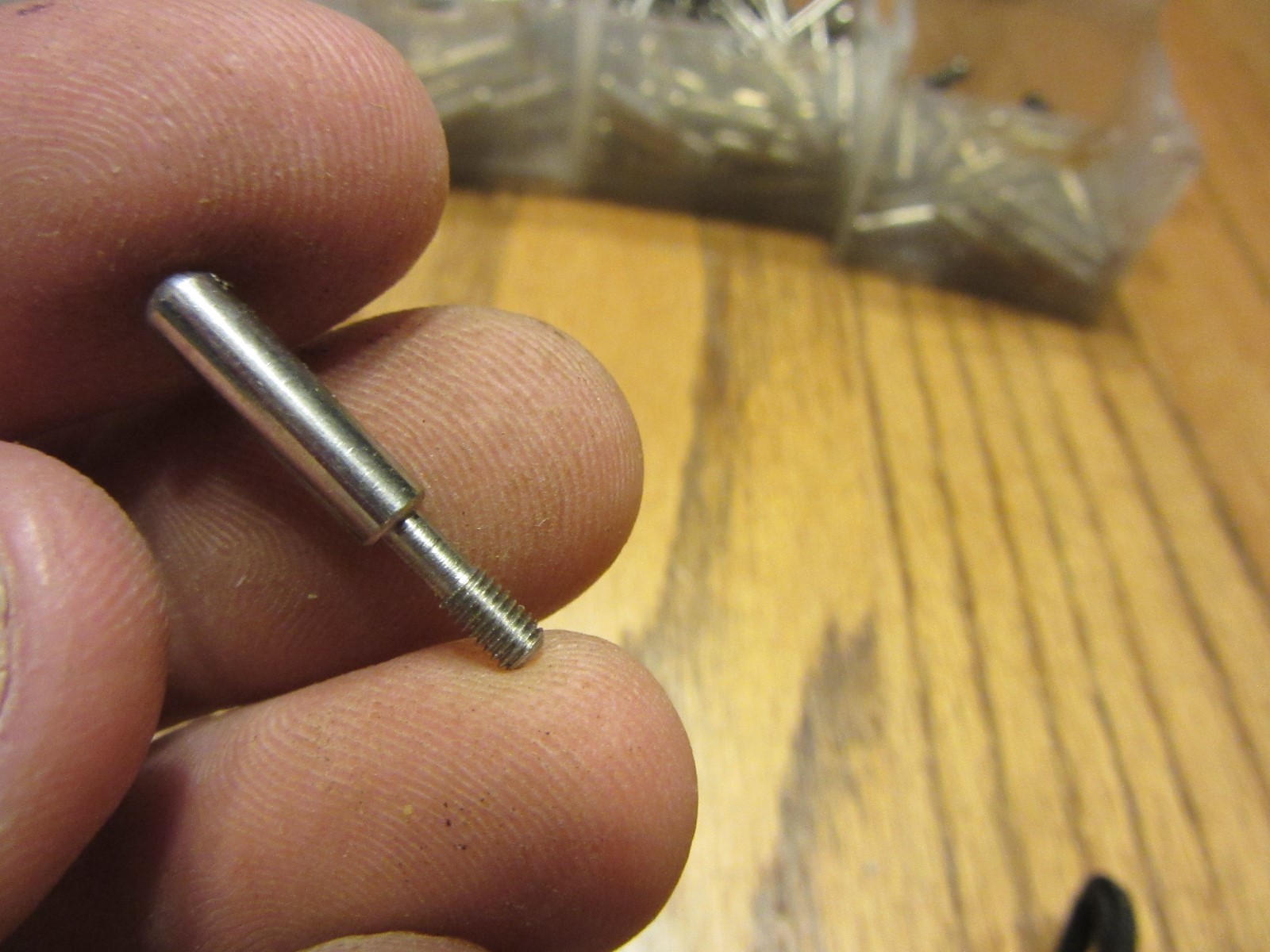 ELECTRIC-COMPUTER-PC-MILITARY SCREWS MALE COD PIN STAIN CRM Pz.50 PERNO CODIFICA