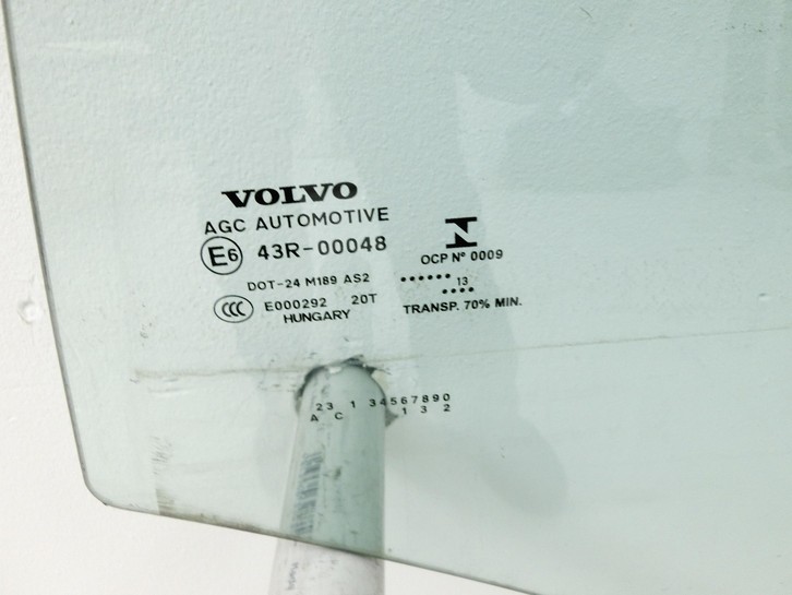 Volvo V40 525 12-16 Kombi Seitenscheibe LHK für Türscheibe Fenster Links Hinten Volvo V40 525 12-16 01.01.2013... Vorschau 2