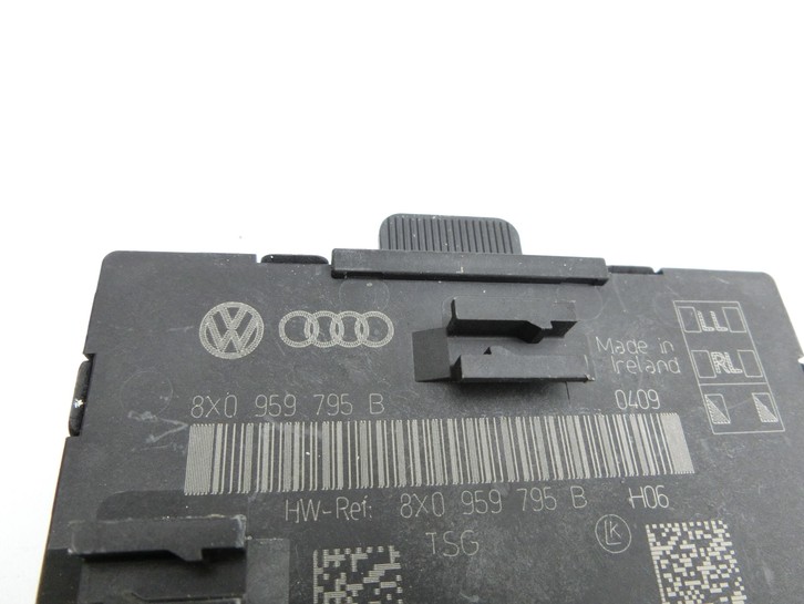 Skoda Superb II 3T 08-13 Steuergerät ECU Modul SG Rechts Hinten Skoda Superb II 3T 08-13 02.03.2012 8X0959795B gebraucht Bild 2