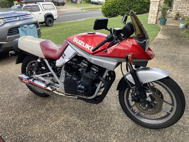 Сузуки катана 1100 f
