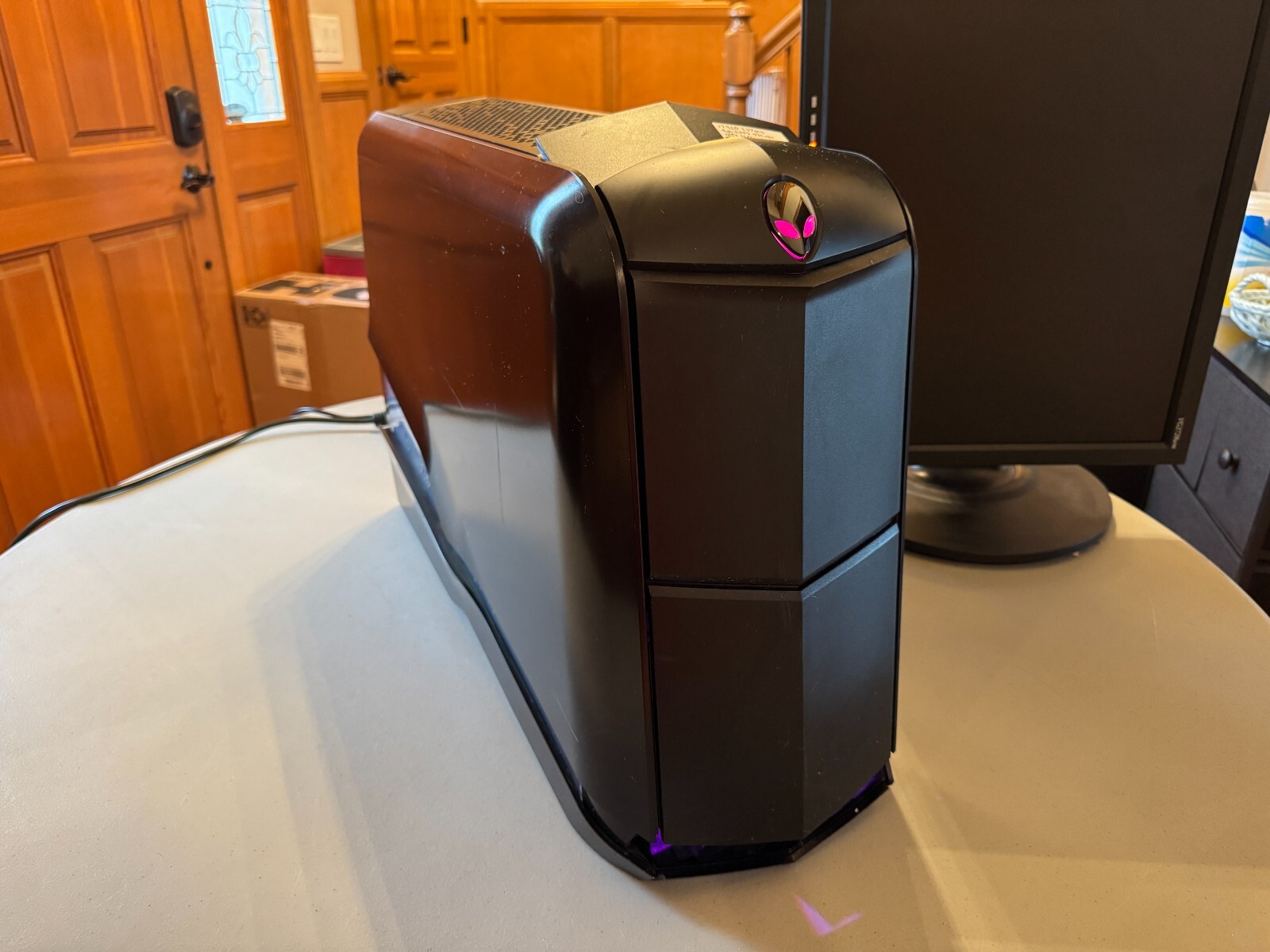 ハード王1円～&frasl;デスク&frasl;DELL Alienware Aurora R7&frasl;Corei7-8700K&frasl;4GB