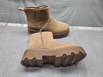 Universal Thread Women's Rowland Winter Boots Size 12 Tan