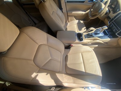 image 6 of interior