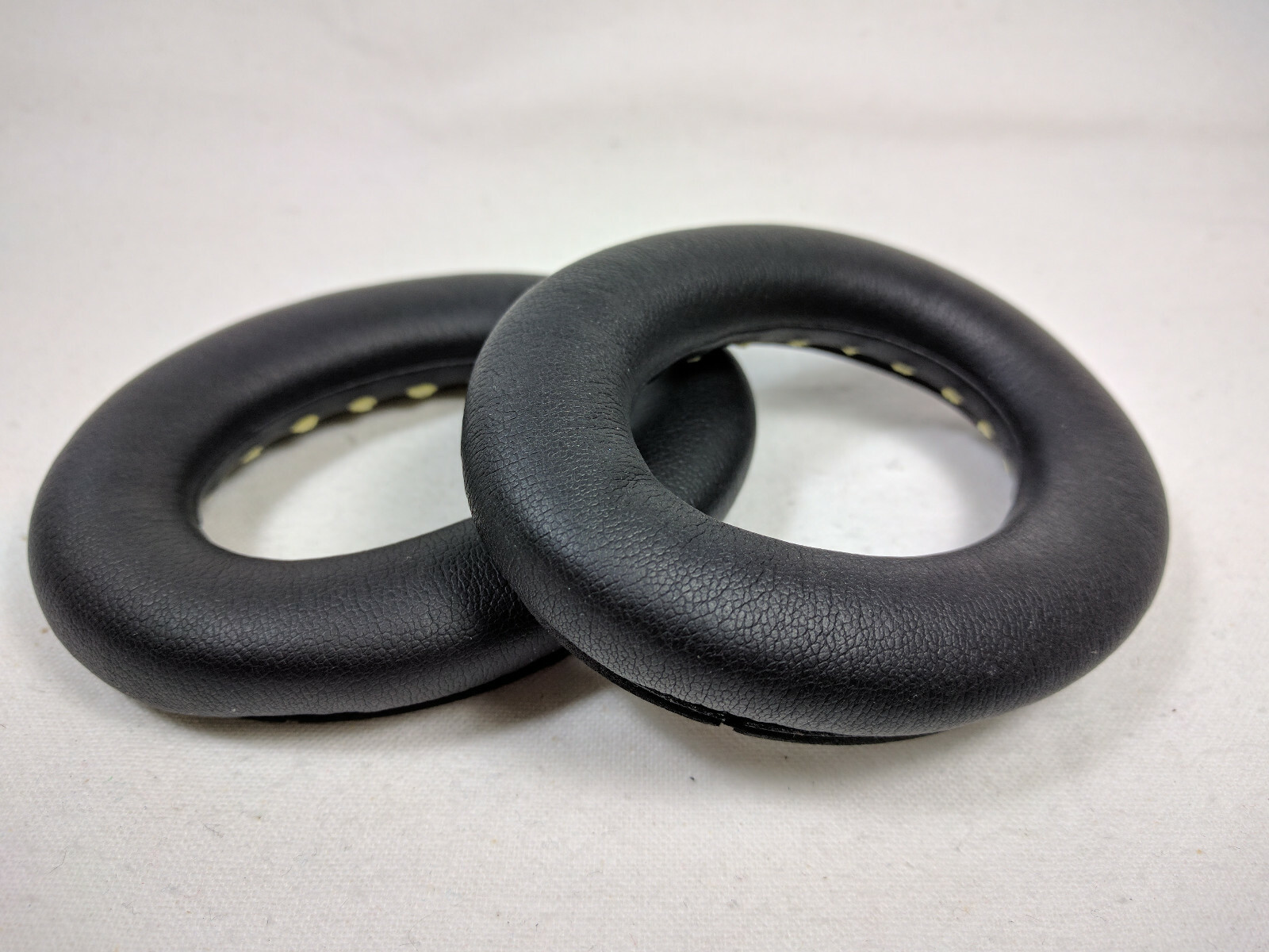 BOSE REPLACEMENT EAR PADS CUSHION for QC15 QC2 AE2 AE2I HEADPHONES #2319