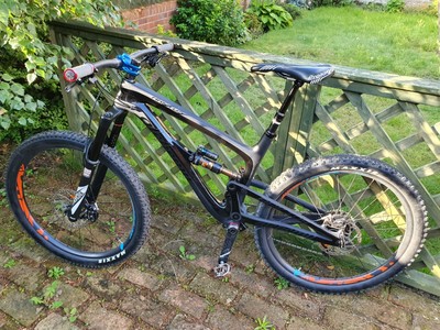Alchemy Arktos LTD 27.5 carbon mountain bike - medium
