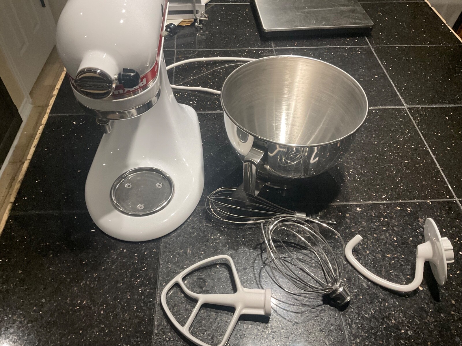 KitchenAid スタンドミキサー ホワイト KSM90WW 中古品です キッチンエイド スタンドミキサー KSM90 白 キッチンエイド
