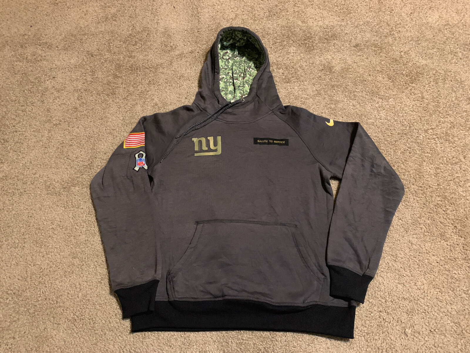 new york giants salute to service men's pullover hoodie