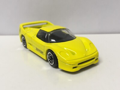 1995-1997 Ferrari F50 Collectible 1/64 Scale Diecast Diorama Model
