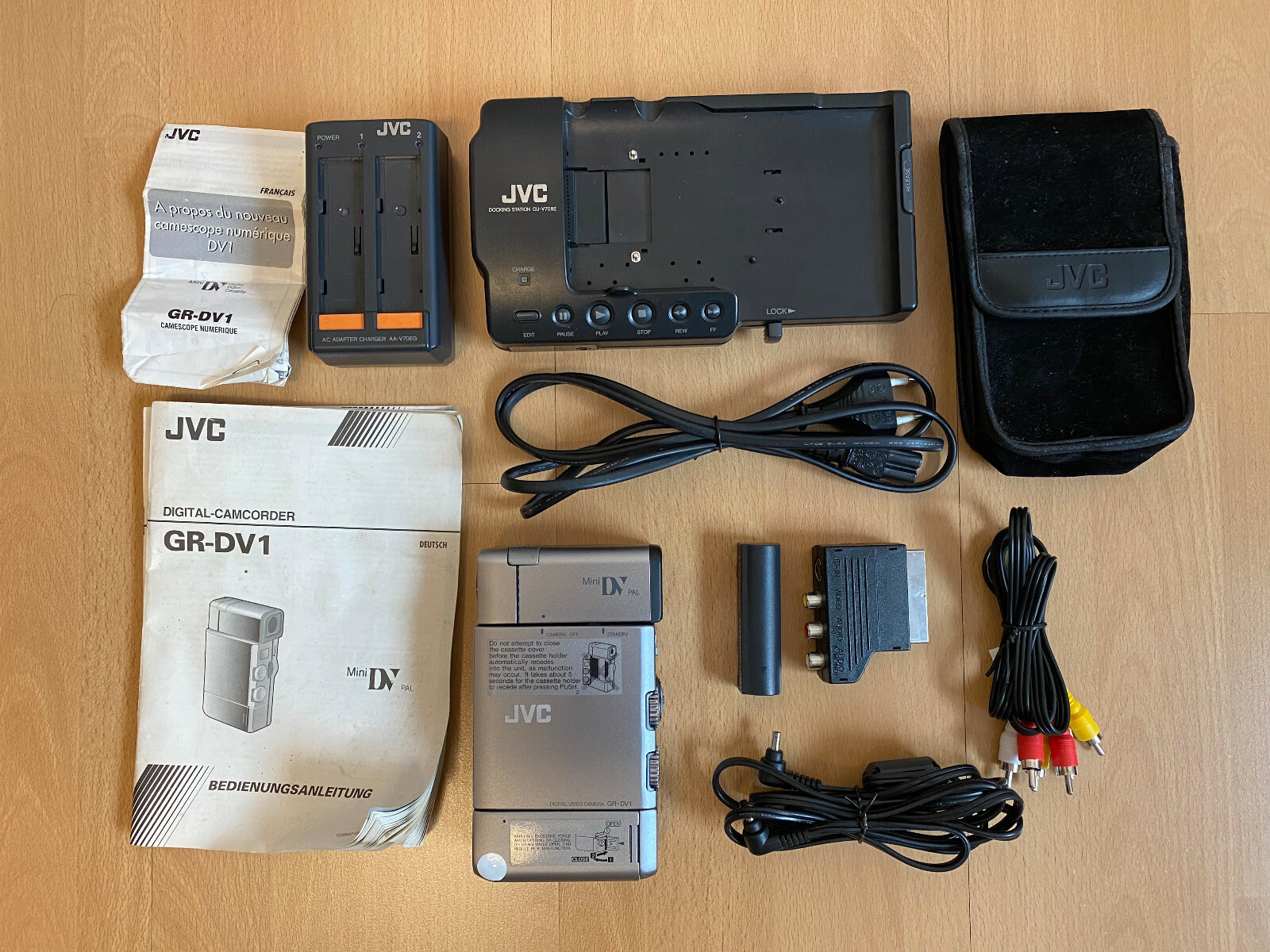 JVC GR-DV 1 Digital Camcorder Video Kamera Riesen Zubehör Paket