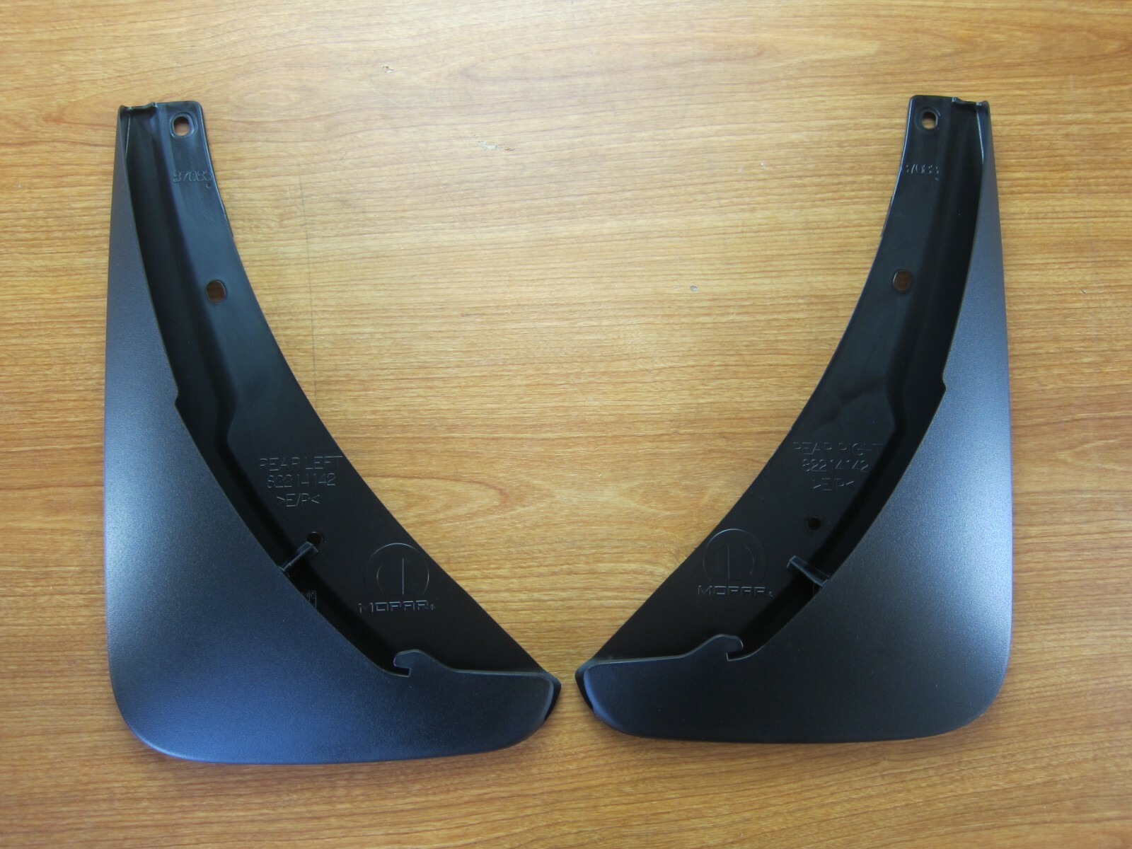 20152020 Dodge Challenger Deluxe Molded Splash Guard Kit Front & Rear