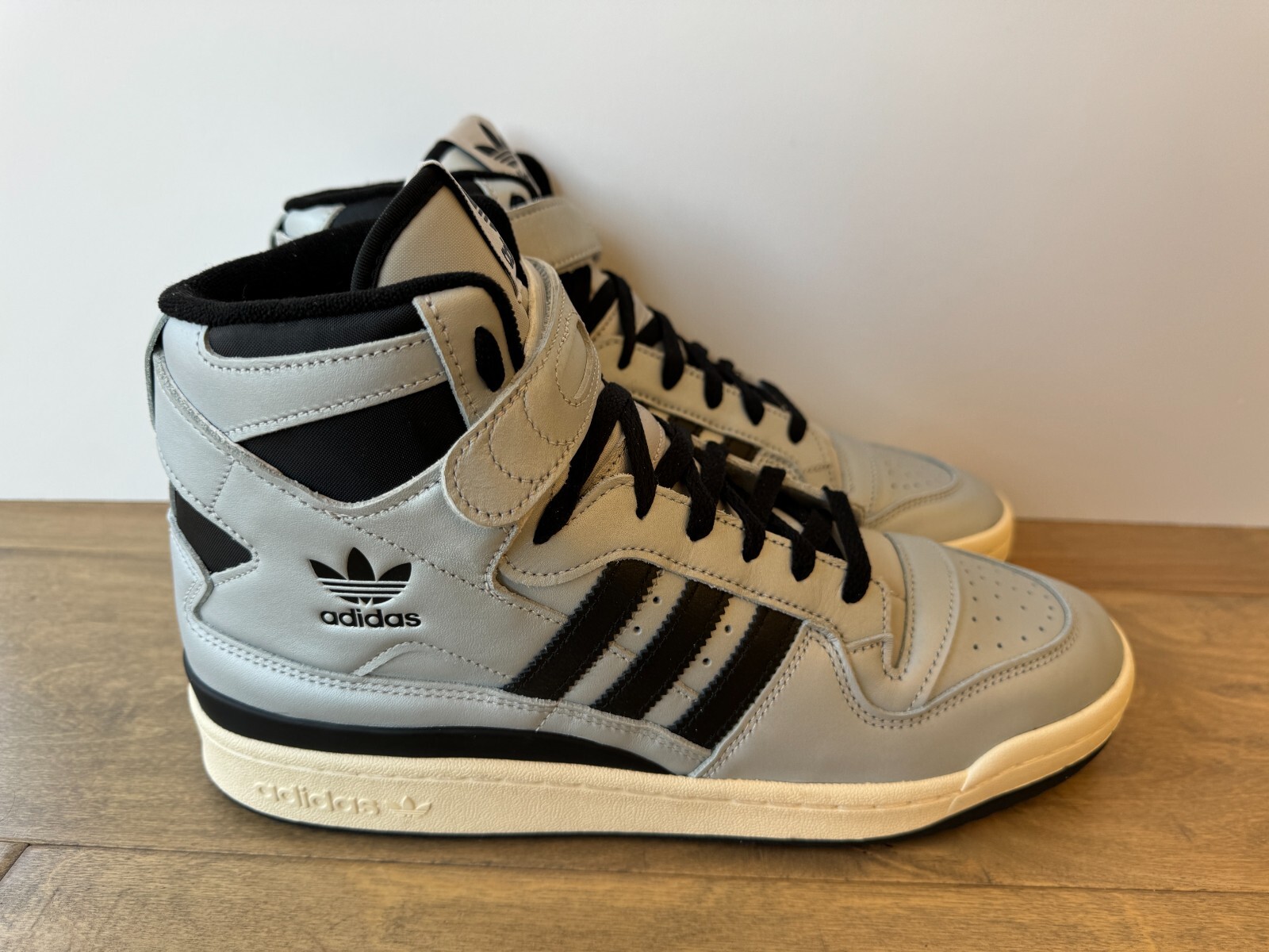 adidas Forum 84 High Shoes FZ6302 Silver Metallic / Black adidas Forum 84 High Shoes FZ6302 Silver Metallic / Black
