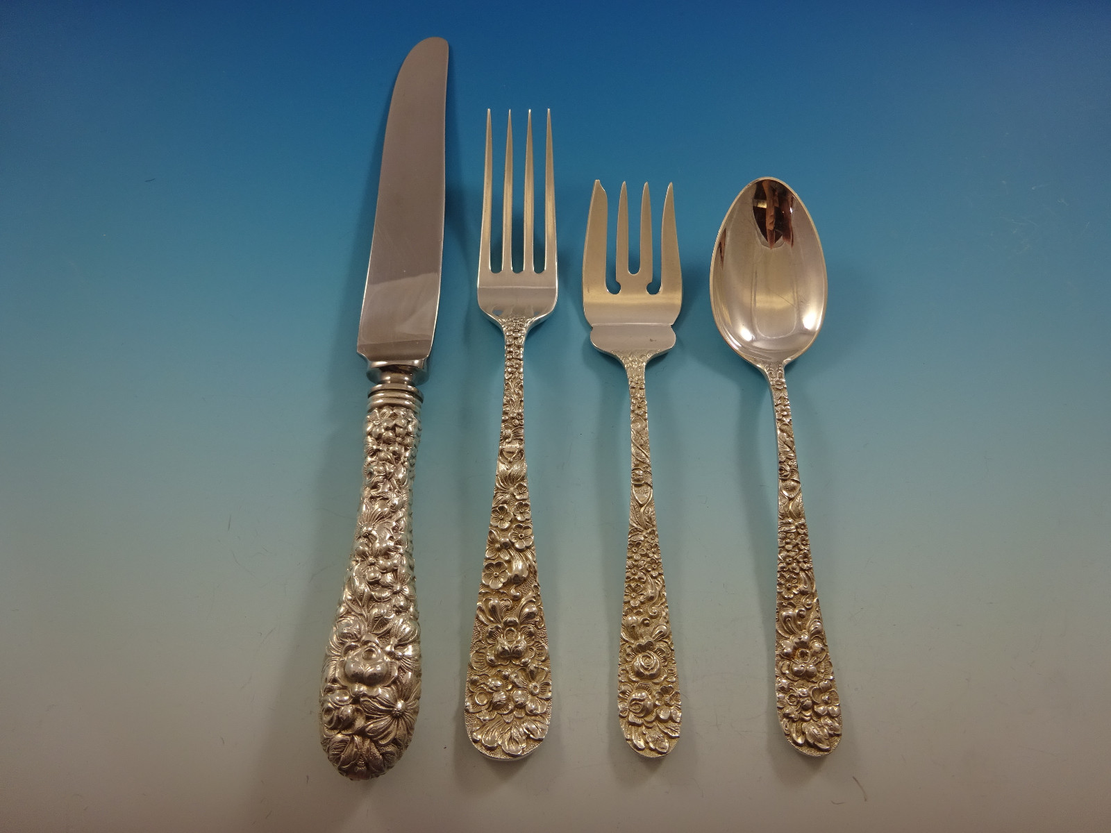 Rose by Stieff Sterling Silver Flatware Set For 8 Service 40 Pieces