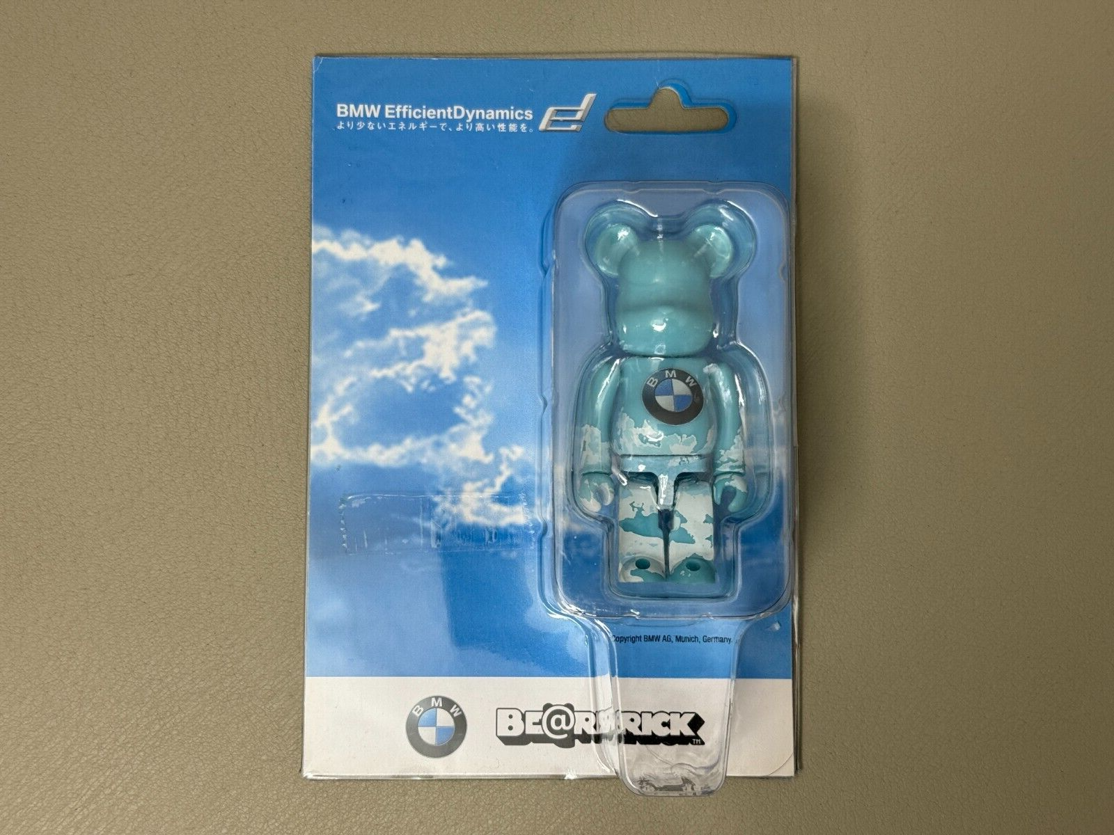 Bearbrick 100% BMW Efficient Dynamic Medicom Toy Be@rbrick