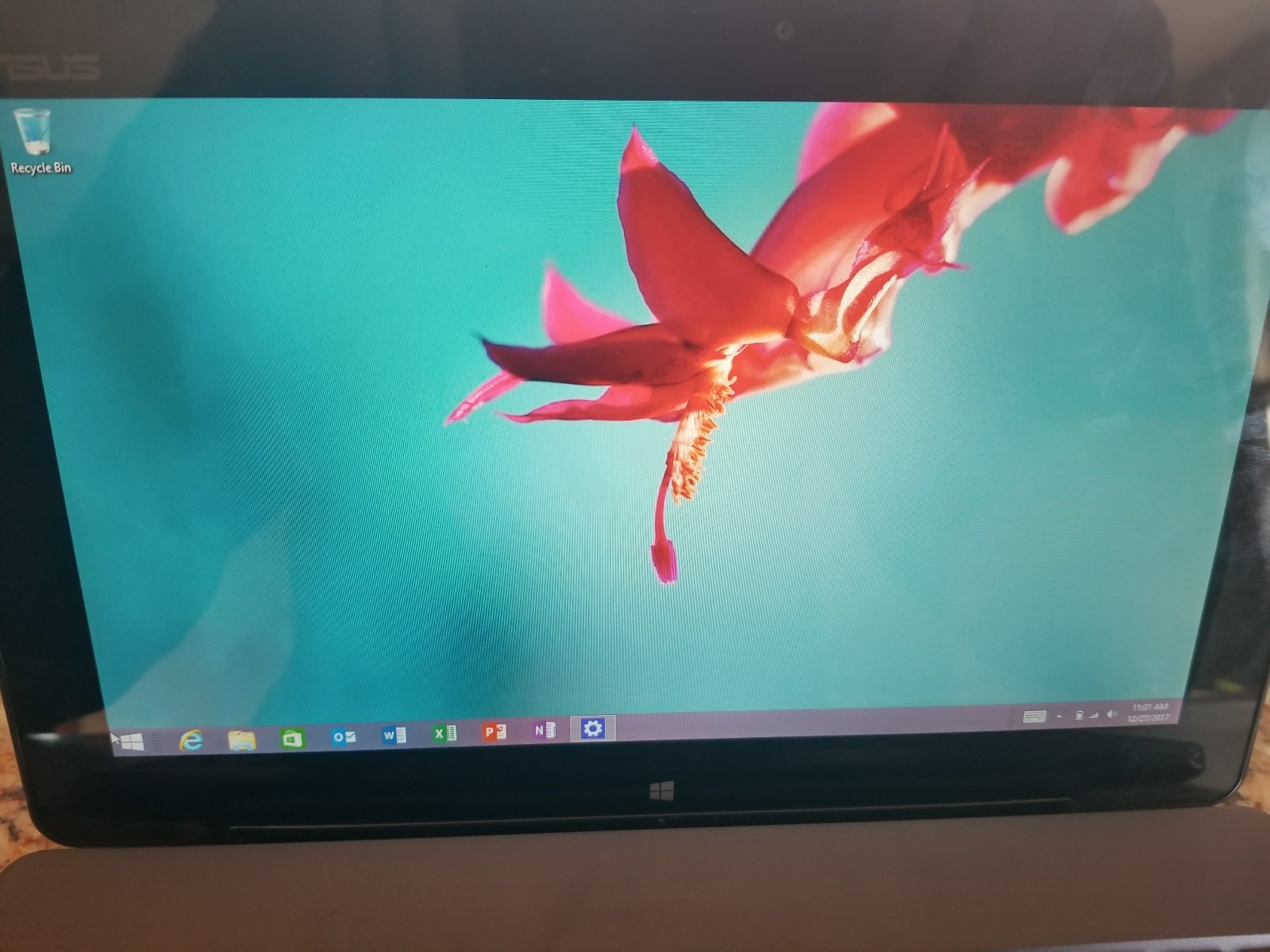 ASUS VivoTab RT TF600T - Windows Tablet