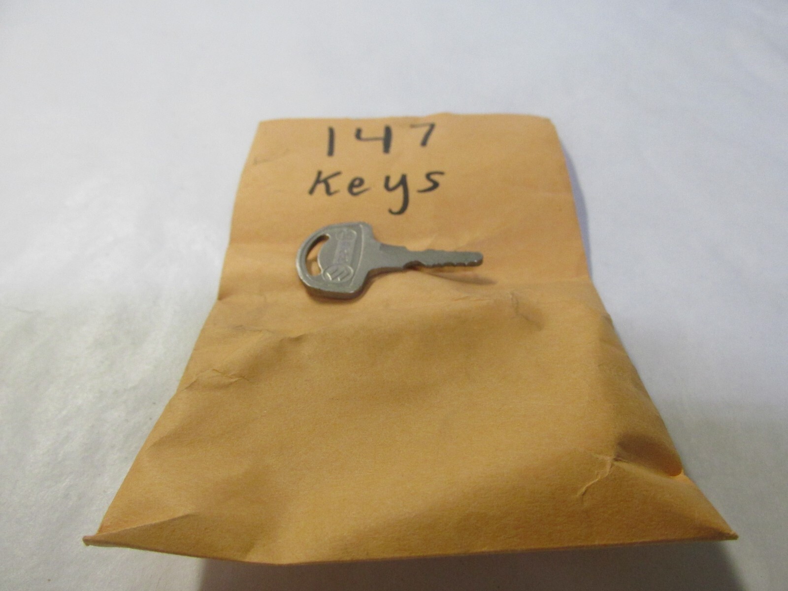 Vintage Suzuki OEM Factory Pre Cut Motorcycle Key # 147 | eBay