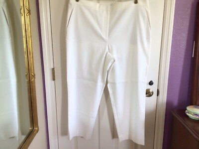 ST JOHN White Crop Pants Size 18 NWT