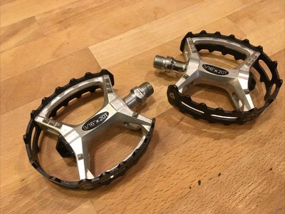 suntour bear trap pedals