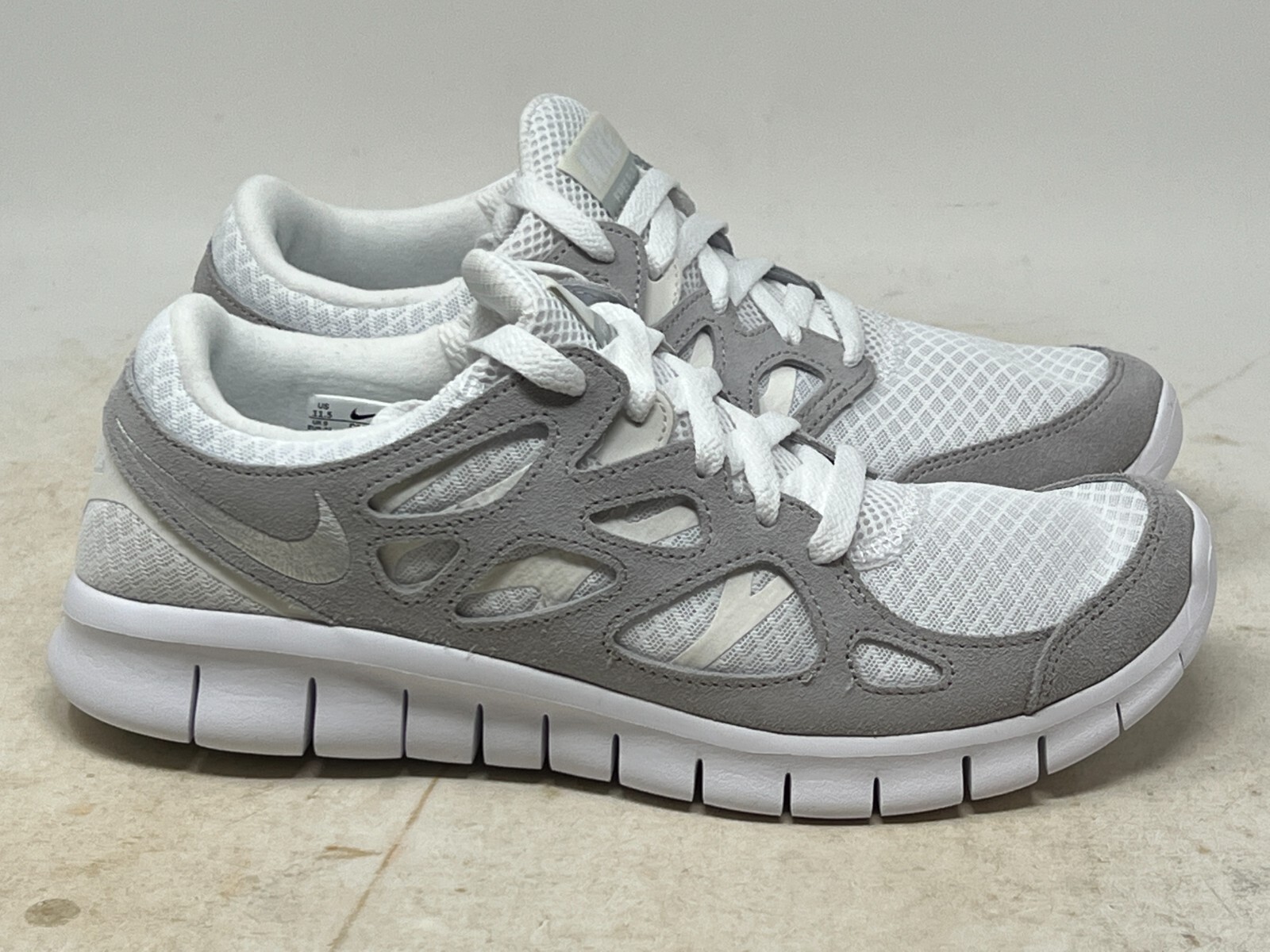 Nike Free Run 2 Running Shoe Women S Size 11 5 Men S 10 White Dm15 100 Noboxのebay公認海外通販 セカイモン