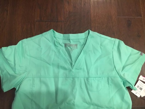 NWT Greys Anatomy Scrub Set  Medium/Large Peridot