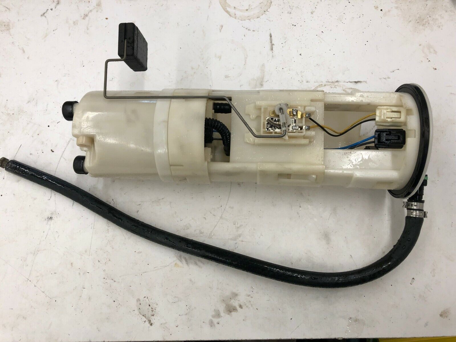 Yamaha Waverunner VXR 1.8L Fuel Pump 6S5-13907-00-00 Yamaha Waverunner VXR 1.8L Fuel Pump 6S5-13907-00-00
