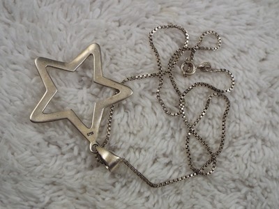 Sterling Silver Star Pendant Necklace (C48)