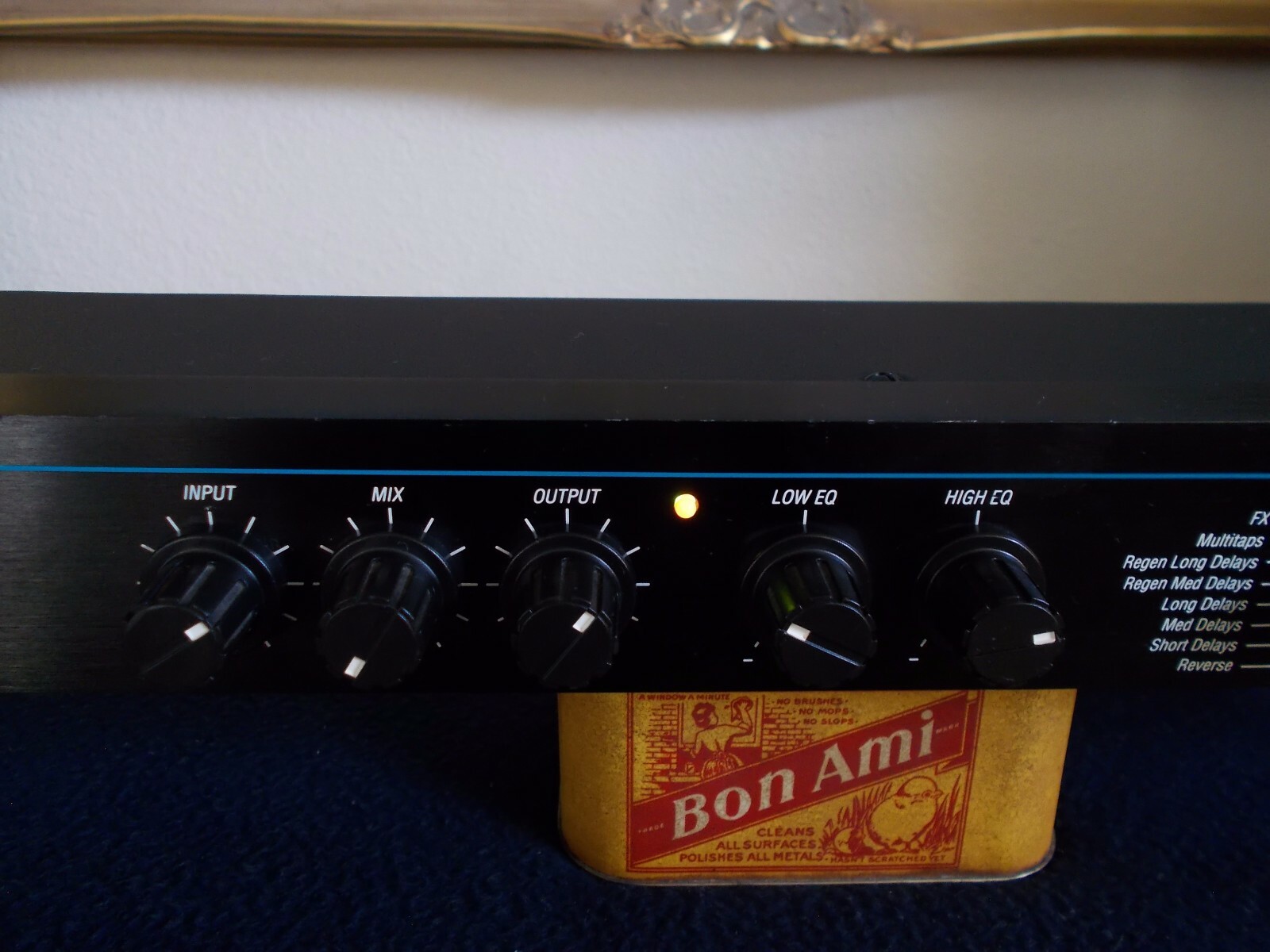 ALESIS MICROVERB III  16 Bit Multi Effects: With Power Supply. Excellent!