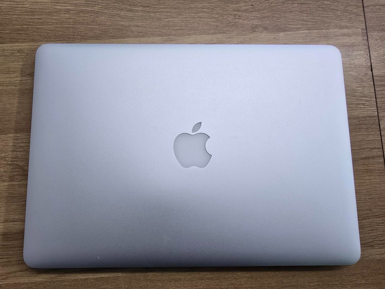 A1466 Apple MacBook Air 13