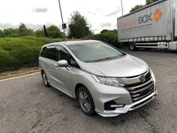 2019 2019 HONDA  ODYSSEY ABSOLUTE 4WD 24L AUTOMATIC 8 seater MPv facelift Grade 
