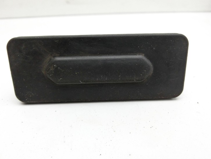 Renault Scenic IV J9 16-20 Schalter Taster Öffner für Heckklappe Renault Scenic IV J9 16-20 27.01.2017 906069264R... Vorschau 2