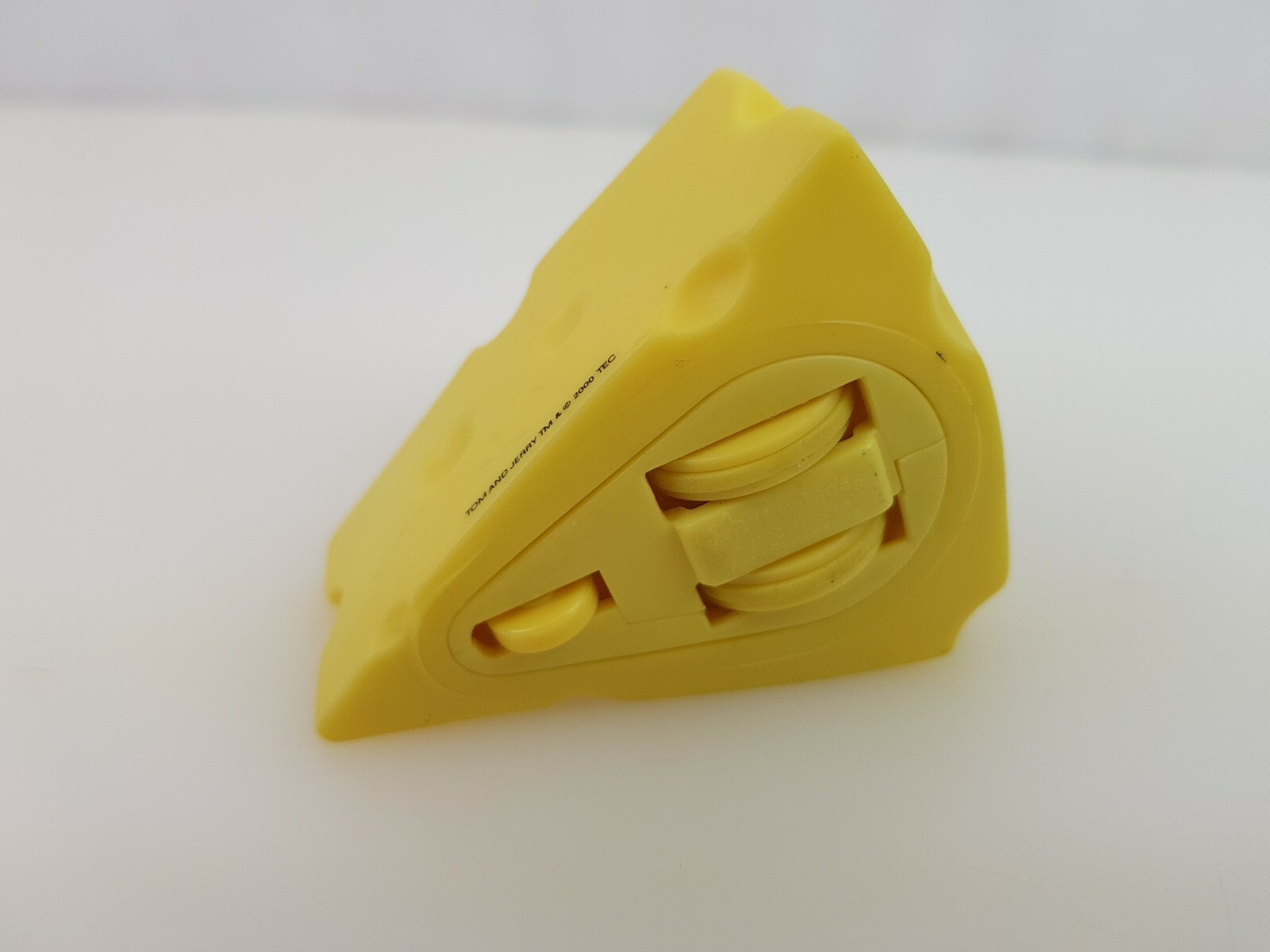 Cartoon Network TOM JERRY Pull Back Go Mouse Cheese Toy Vehicle Collectible Car