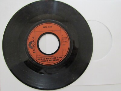 Old 45 RPM Record - Polydor 2041 666 - German - Bata Illic - Sand Schuh'n Hawaii