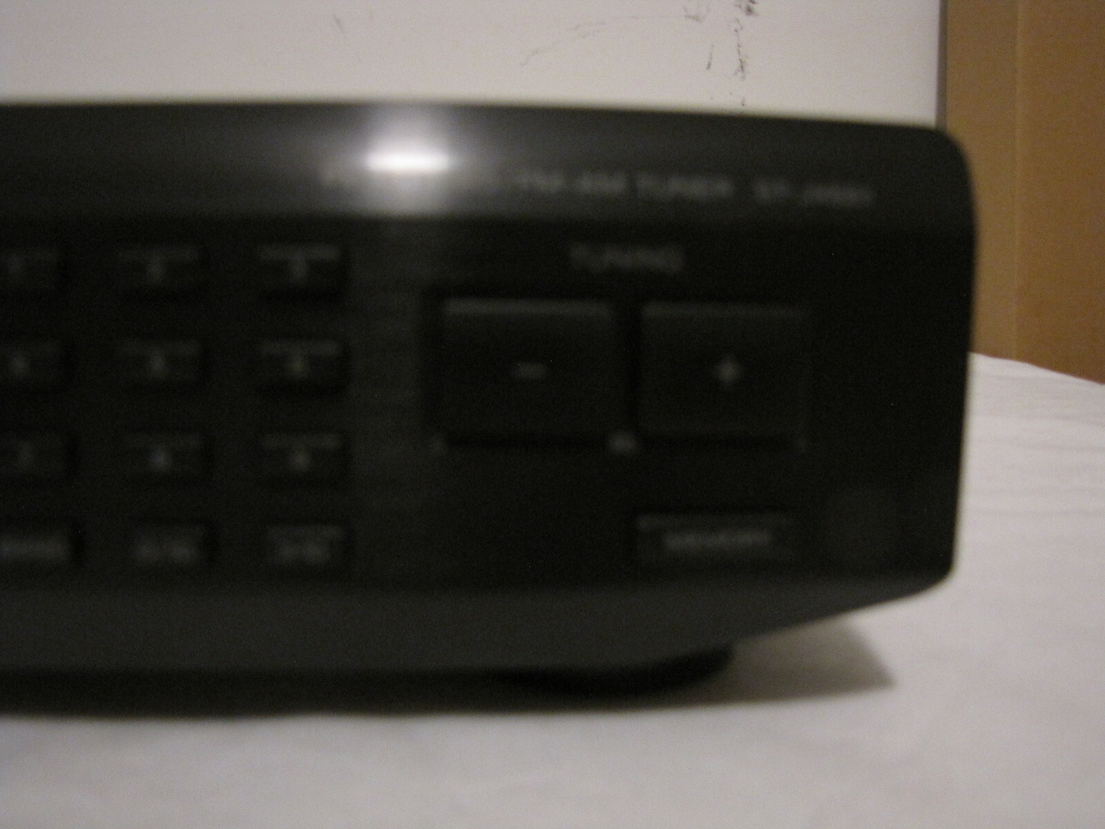 Sony ST- JX661Stereo Synthesizer AM/FM Quartz Lock Digital Tuner