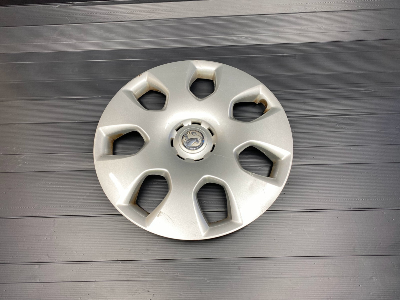 VAUXHALL ASTRA J MK6 GENUINE STEEL WHEEL CAP COVER R16