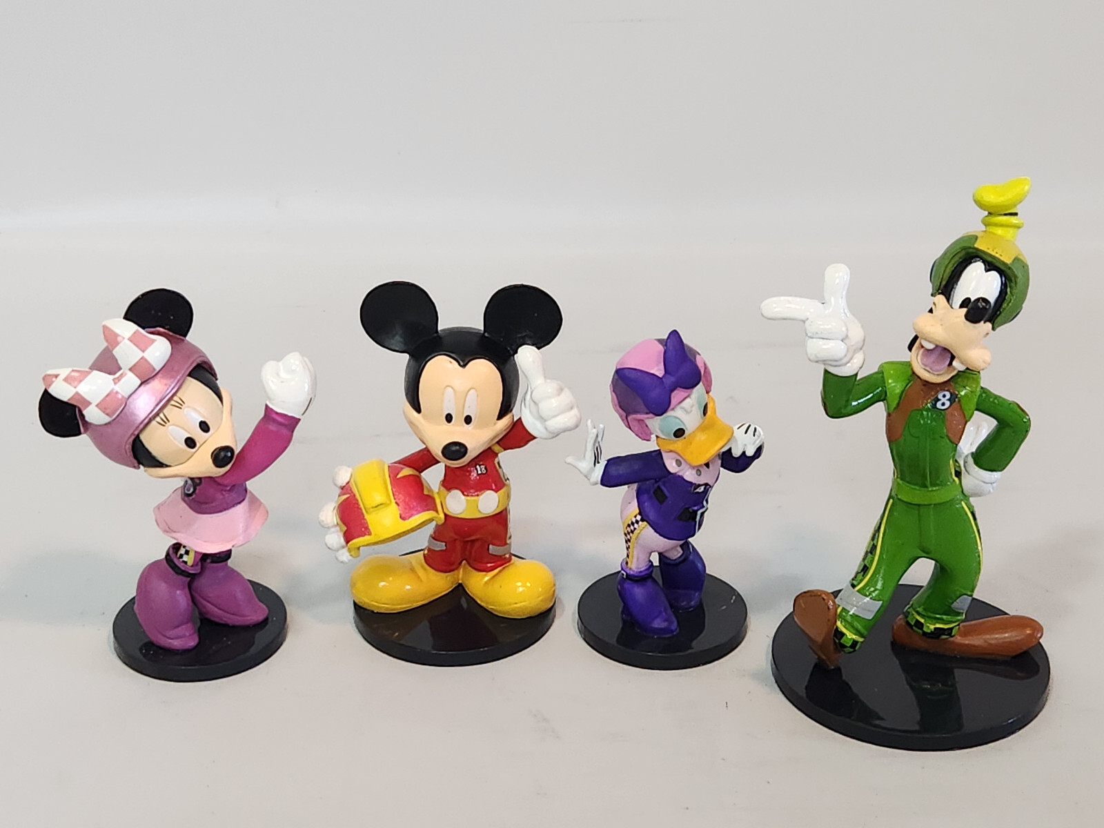 (Set Of 4) Disney Mickey Mouse & Friends Roadster Racers Donald Daisy  Minnie 3