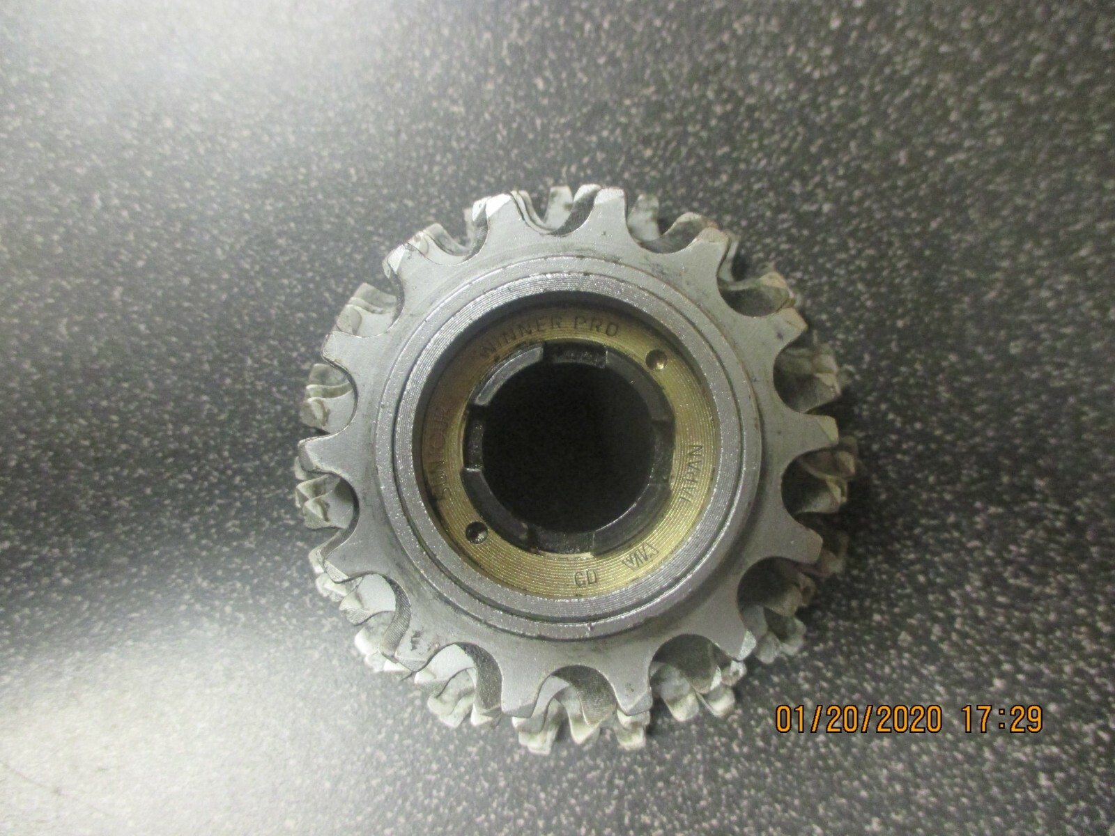 Suntour Winner PRO 6 speed freewheel, 14*19 VGC | eBay