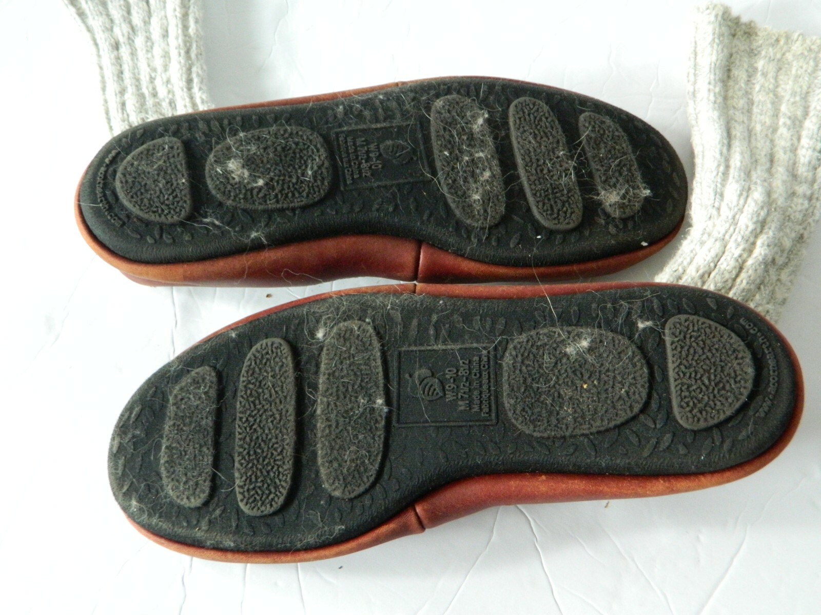 Acorn Tall Slippers Gray Womens 9-10 Mens 7.5-8.5