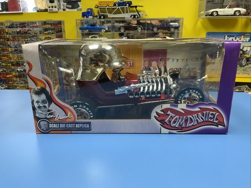 The Bonez CAPI CORE VAN ミニカー The Bonez CAPI CORE VAN ミニカー