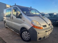 RENAULT TRAFFIC 2.5 DIESEL SEMI AUTOMATIC SWB NO VAT