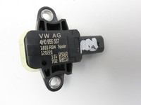Audi A6 4G 11-14 Sensor für Airbag Crashsensor Airbagsensor Rechts Vorne Audi A6 4G 11-14 11.04.2012 4H0955557 gebraucht Vorschau 2