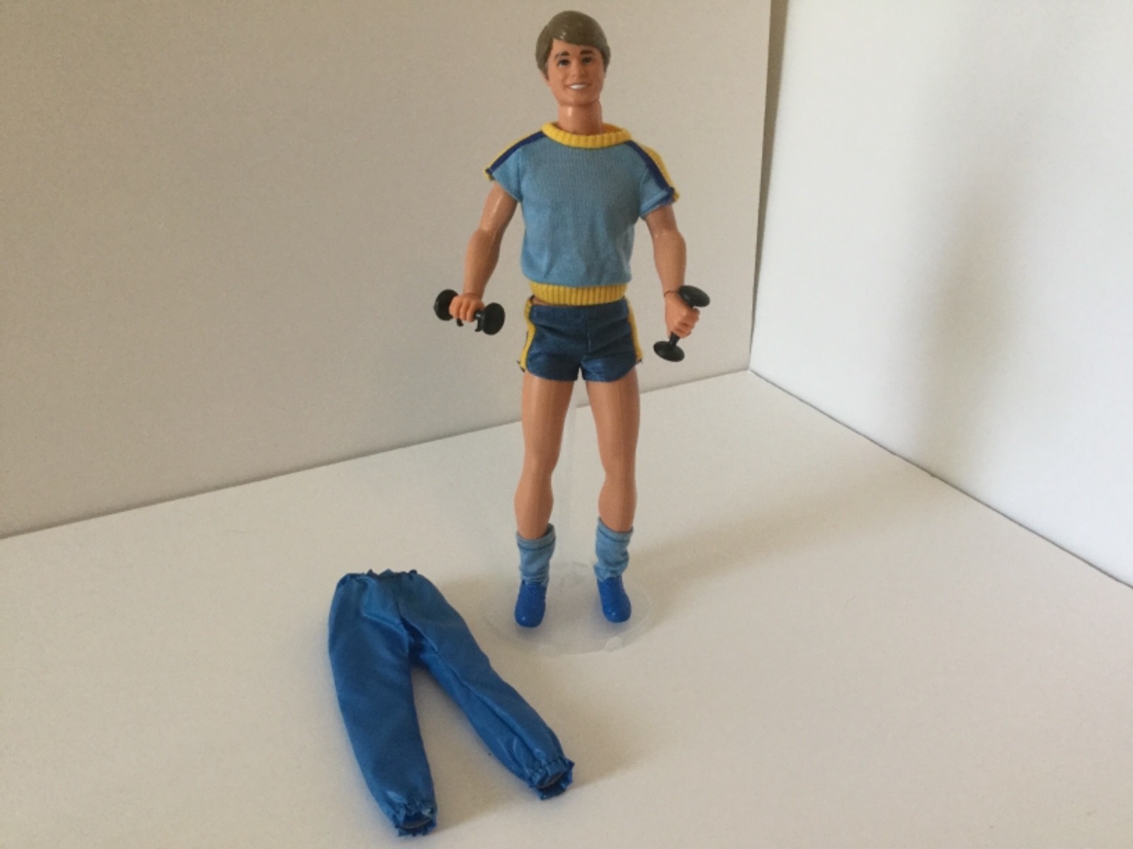 1982 Mattel Ken doll All Star #3553 with Set of dumbbells