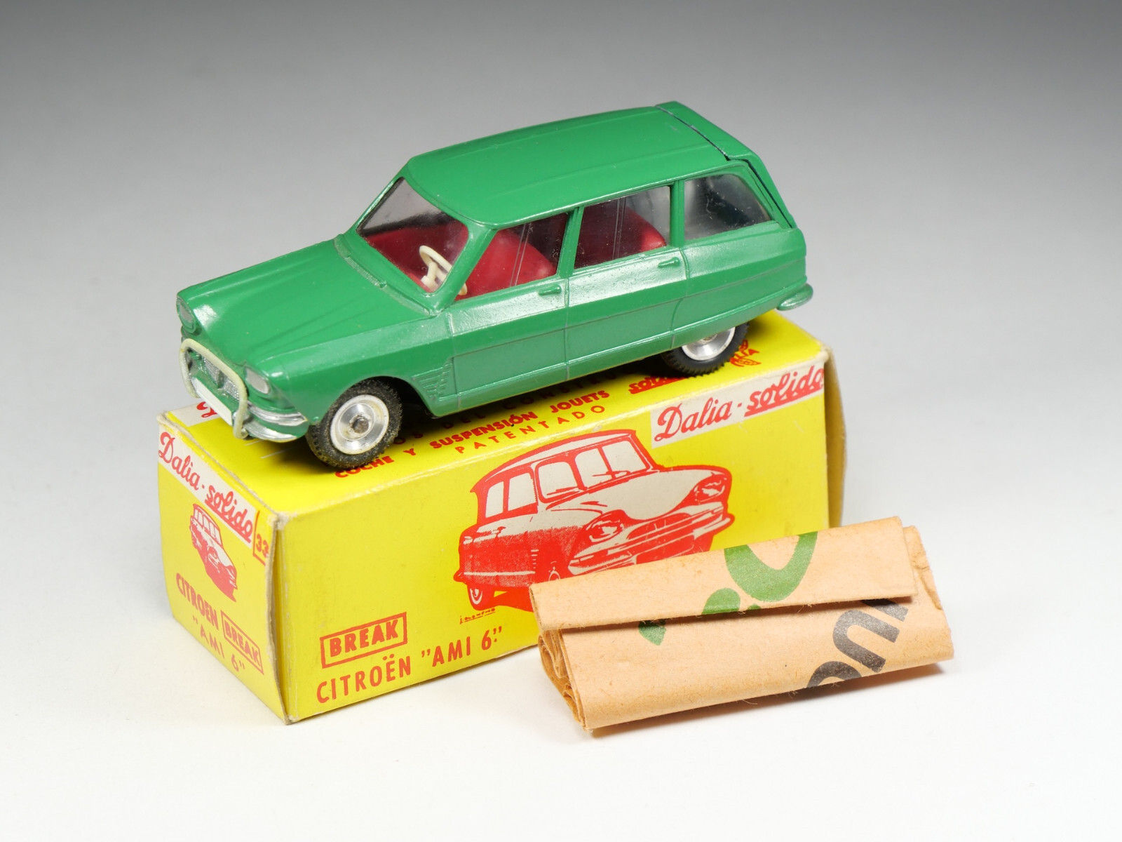 Dalia Solido 　NO.33 CITROEN AMI 6 SOLIDO-DALIA - 33 / 114 - Citroen Ami 6 Break - Pré