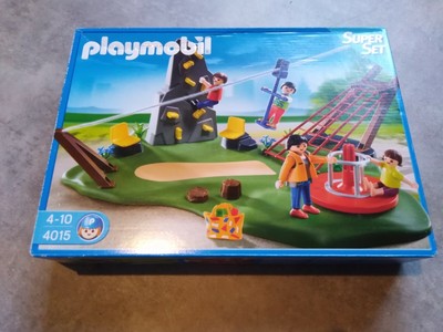 PLAYMOBIL AIRE DE JEU BOITE 4015 4857.comme neuf