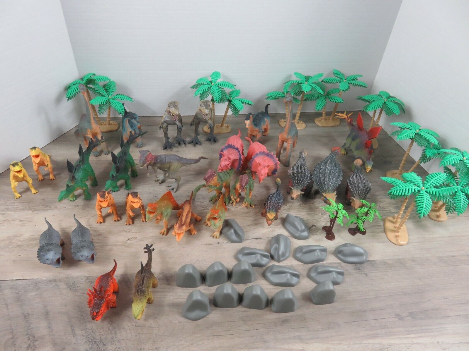 Mega Dino Bag Animal Planet Dinosaur Figures Play Set Toys R Mega Dino Bag Animal Planet Dinosaur Figures Play Set Toys R