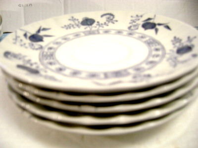 Vintage Porcelain Saucer J&G Meakin England Blue Nordic Onion Blue &White Glazed