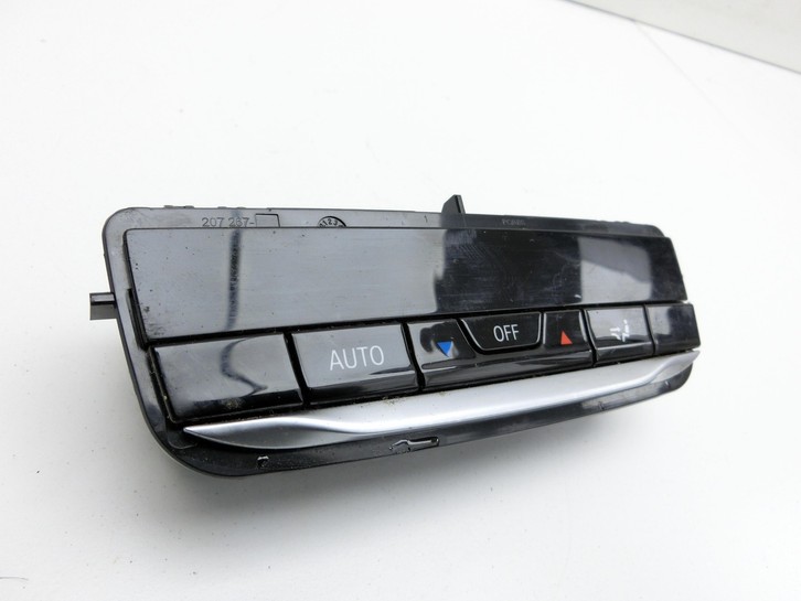 BMW G21 320dx 3er 19-22 Bedienteil Bedienelement Klimabedienteil BMW G21 320dx 3er 19-22 17.09.2020 61315A3BBF4... Vorschau 3